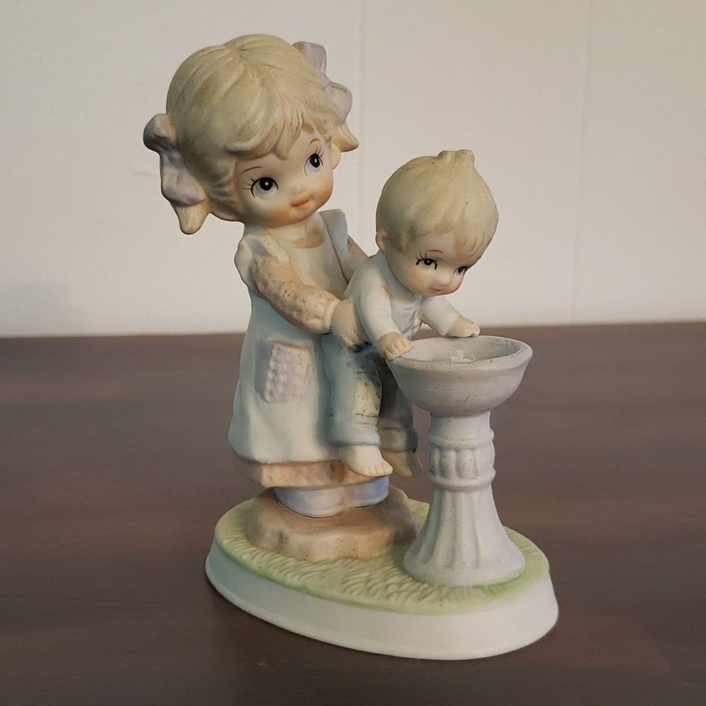 Vintage Homco Girl Holding Boy at Water Fountain Bisque Porcelain Figurine #1406